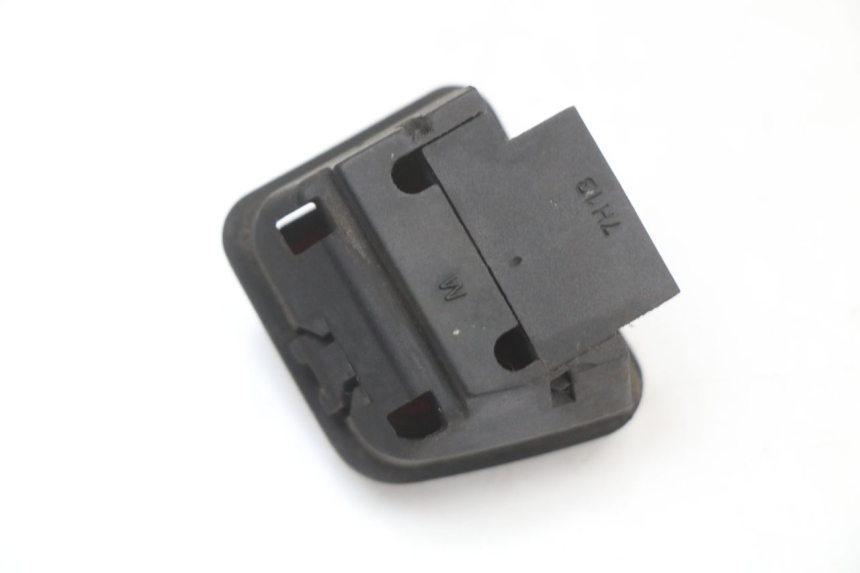 photo de INTERRUPTOR DE ENCENDIDO PIAGGIO MP3 125 (2006 - 2014) - Primer plano técnico