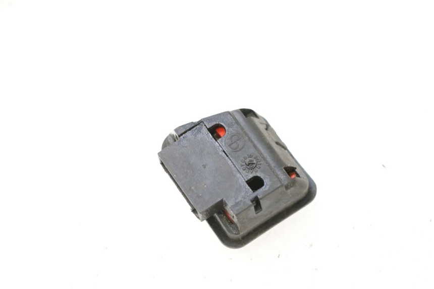 photo de INTERRUPTOR DE ENCENDIDO PIAGGIO MP3 125 (2006 - 2014) - Zoom estado de uso
