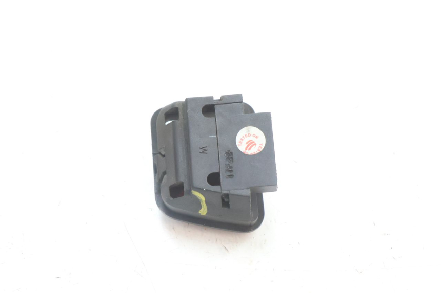 photo de CONMUTADOR CONTACTO COPA PIAGGIO MP3 500 (2016 - 2018) - Otra perspectiva