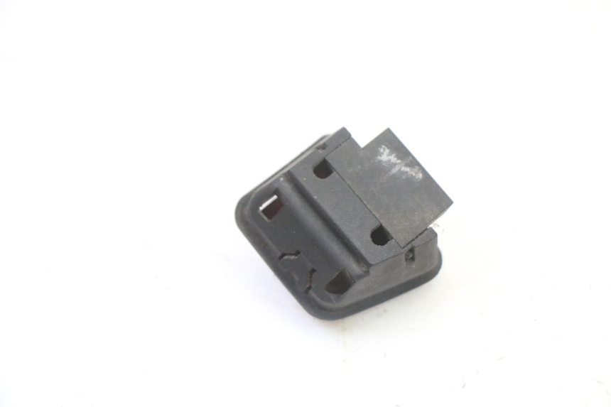 photo de CONMUTADOR CONTACTO COPA PIAGGIO SUPER LX 125 (2000 - 2003) - Otra perspectiva