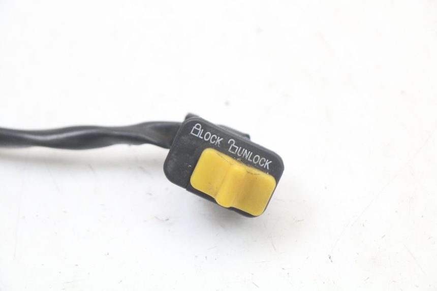 photo de INTERRUPTOR DE ENCENDIDO SYM ORBIT 2 4T 50 (2018 - 2022) - Detalle de la pieza