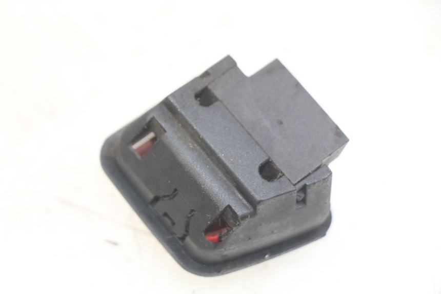 photo de INTERRUPTOR DE ENCENDIDO PIAGGIO X8 125 (2004 - 2007) - Detalle de la pieza