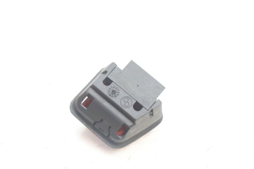 photo de INTERRUPTOR DE ENCENDIDO PIAGGIO X9 EVOLUTION 125 (2003 - 2007) - Otra perspectiva