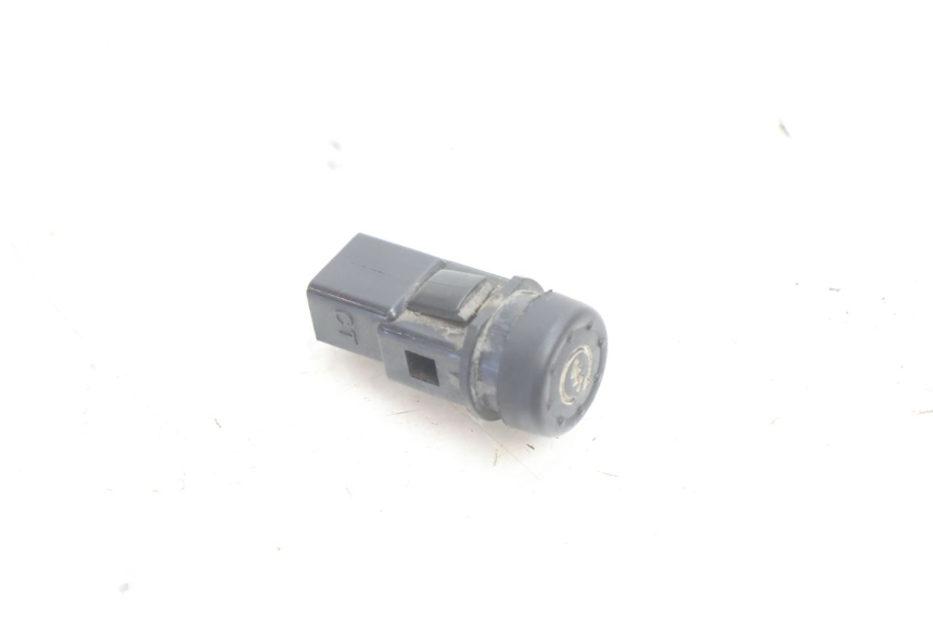 photo de INTERRUPTOR DE ARRANQUE PIAGGIO FLY 2T 50 (2004 - 2017) - Detalle de la pieza