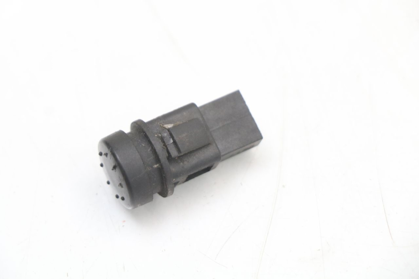 photo de CONMUTADOR ARRANQUE PIAGGIO FLY 4T 50 (2004 - 2010) - Detalle de la pieza