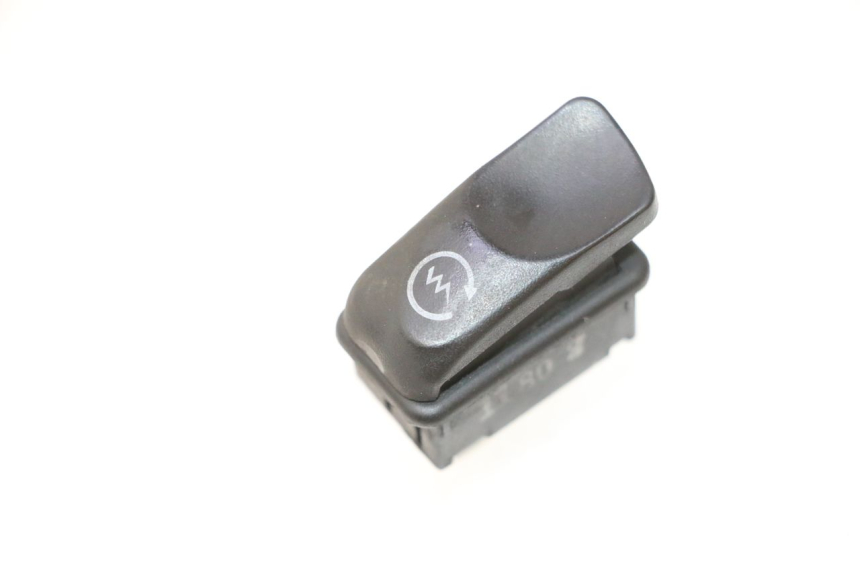 photo de INTERRUPTOR DE ARRANQUE PIAGGIO LIBERTY IGET 4T 50 (2015 - 2020) - Detalle de la pieza