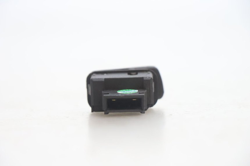 photo de CONMUTADOR ARRANQUE PIAGGIO MP3 LT 400 (2007 - 2012) - Otra perspectiva