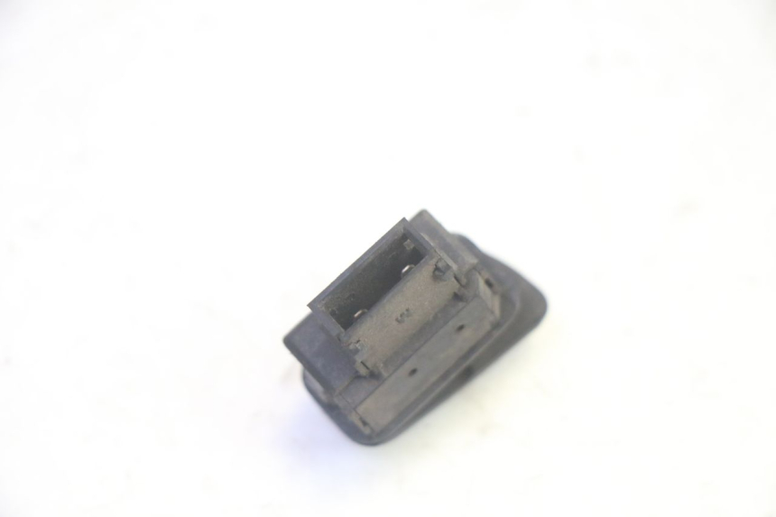 photo de CONMUTADOR ARRANQUE PIAGGIO MP3 125 (2006 - 2014) - Otra perspectiva