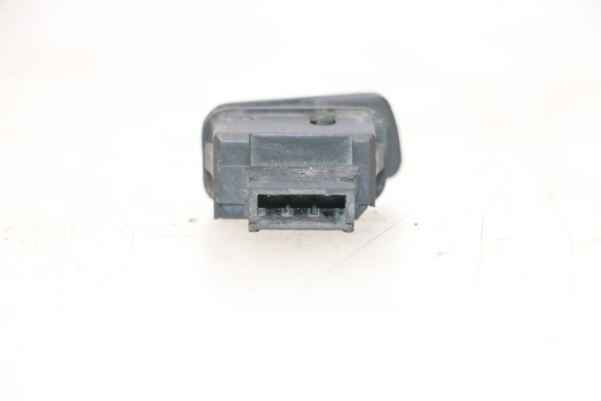 photo de CONMUTADOR ARRANQUE PIAGGIO MP3 RL 250 (2006 - 2010) - Detalle de la pieza