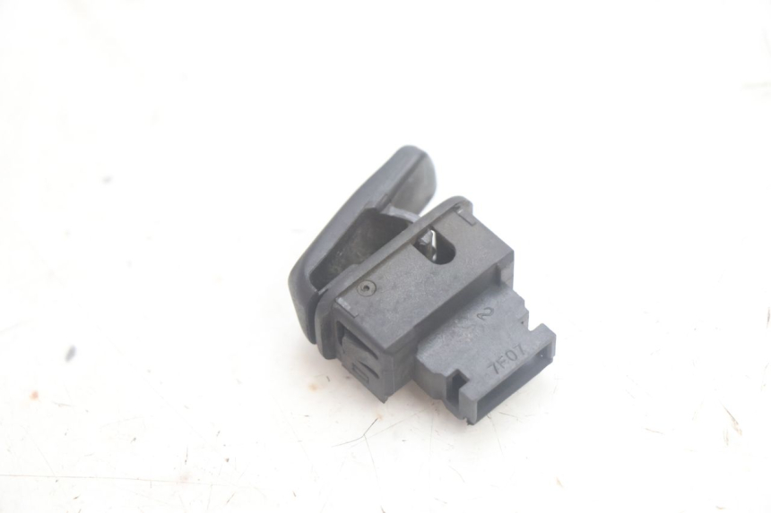 photo de CONMUTADOR ARRANQUE PIAGGIO MP3 125 (2006 - 2014) - Zoom estado de uso
