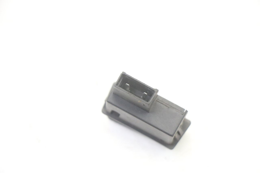 photo de CONMUTADOR ARRANQUE JM MOTORS OLDIES GT 4T 50 (2018 - 2025) - Otra perspectiva