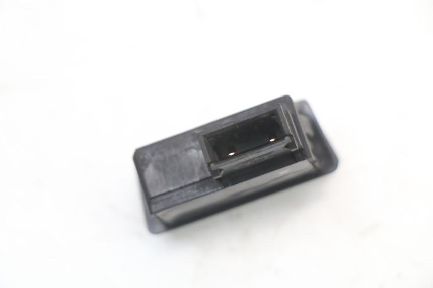 photo de CONMUTADOR ARRANQUE SYM ORBIT 50 (2008 - 2010) - Primer plano técnico