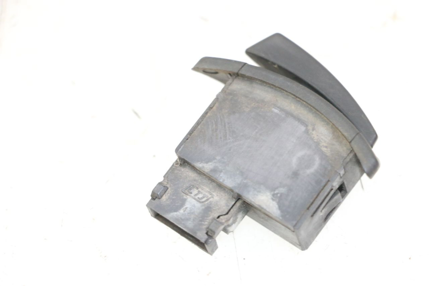 photo de CONMUTADOR ARRANQUE PEUGEOT BELVILLE 125 (2017 - 2021) - Detalle de la pieza