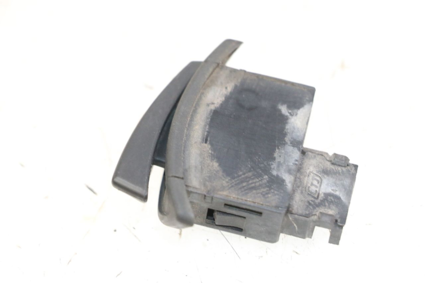 photo de CONMUTADOR ARRANQUE PEUGEOT BELVILLE 125 (2017 - 2021) - Otra perspectiva