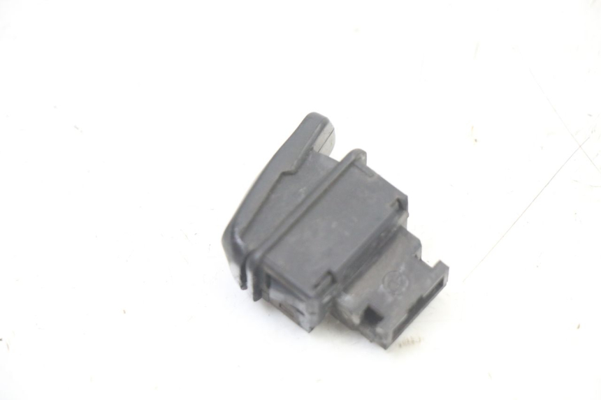 photo de INTERRUPTOR DE ARRANQUE PIAGGIO VESPA LX 2T 50 (2005 - 2013) - Zoom estado de uso