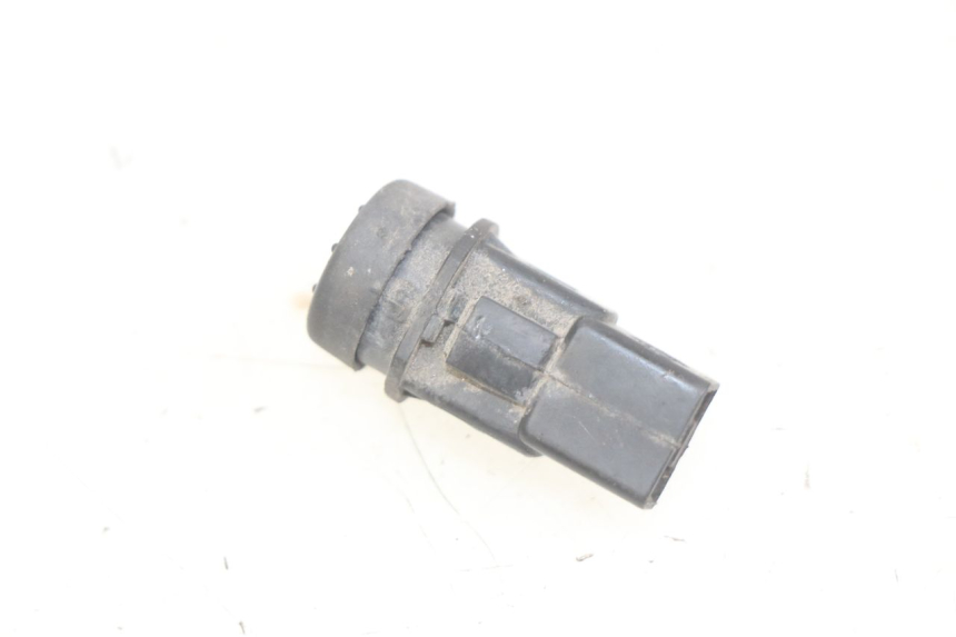 photo de INTERRUPTOR DE ARRANQUE APRILIA SCARABEO LIGHT 125 (2007 - 2011) - Zoom estado de uso