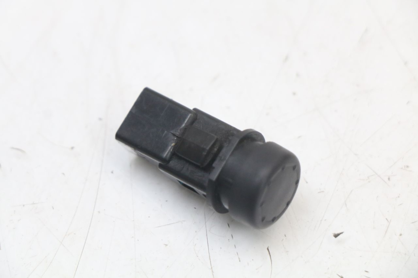 photo de CONMUTADOR ARRANQUE PIAGGIO TYPHOON 50 (2000 - 2009) - Vista principal