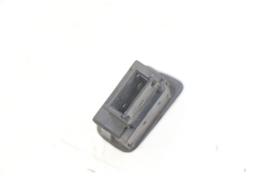 photo de INTERRUPTOR DE ARRANQUE PIAGGIO VESPA S 2T 50 (2007 - 2014) - Zoom estado de uso