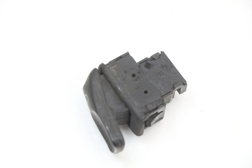 photo de INTERRUPTOR DE ARRANQUE PIAGGIO VESPA S 2T 50 (2007 - 2014) - Zoom estado de uso