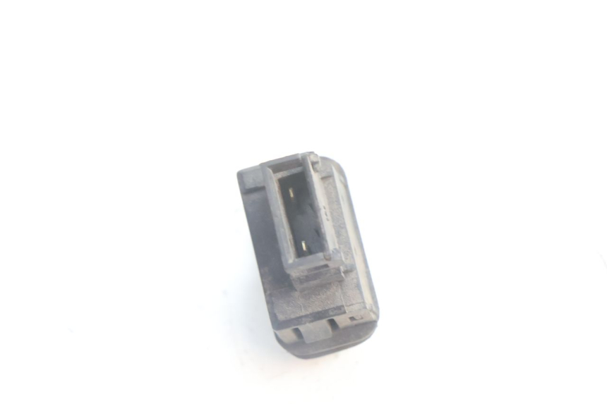 photo de INTERRUPTOR DE ARRANQUE PIAGGIO VESPA S 2T 50 (2007 - 2014) - Zoom estado de uso