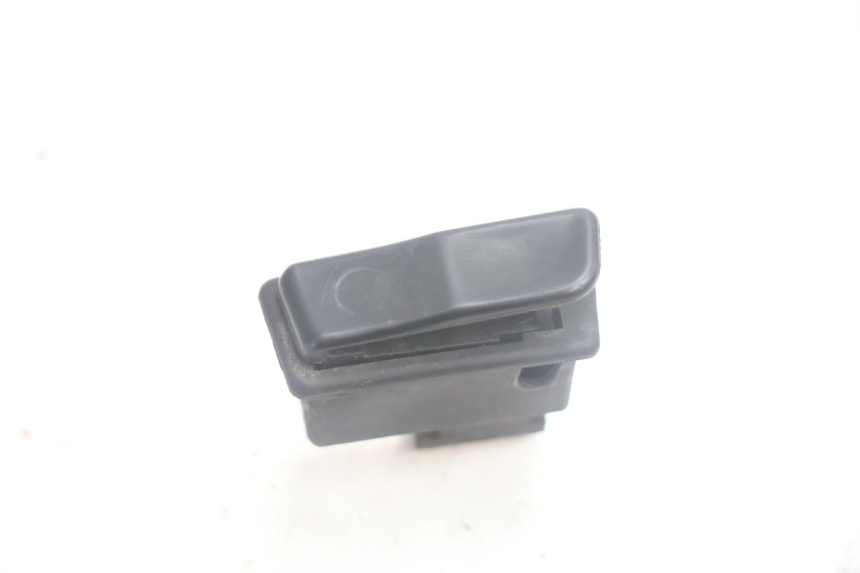 photo de INTERRUPTOR DE ARRANQUE YAMAHA XMAX X-MAX 125 (2006 - 2009) - Vista principal