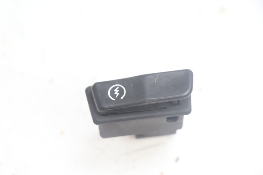 photo de INTERRUPTOR DE ARRANQUE YAMAHA XMAX X-MAX 125 (2006 - 2009) - Vista principal