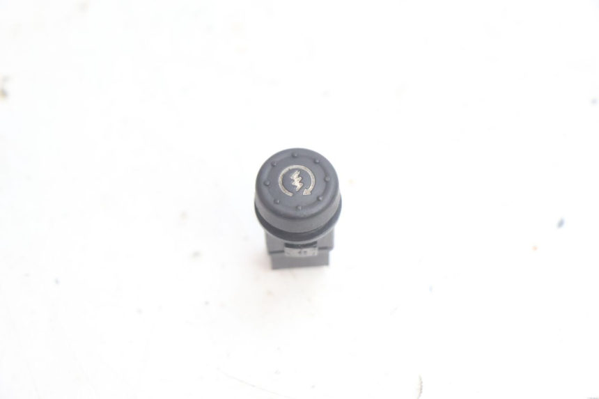 photo de CONMUTADOR ARRANQUE PIAGGIO ZIP IGET 4T 50 (2021 - 2023) - Vista principal