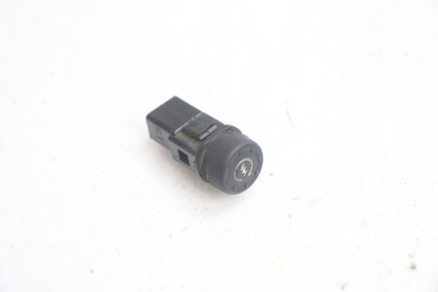 photo de CONMUTADOR ARRANQUE PIAGGIO ZIP IGET 4T 50 (2021 - 2023) - Detalle de la pieza