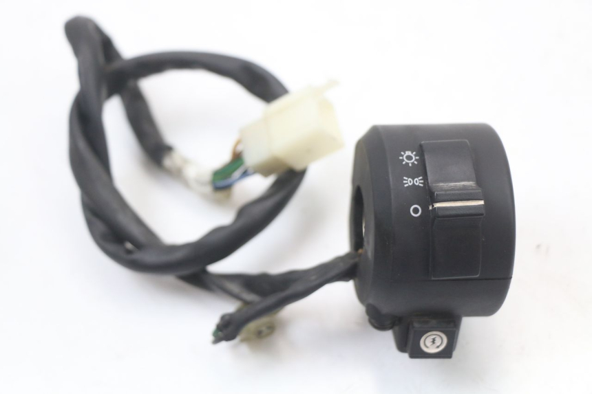 photo de CONMUTADOR DERECHA DAELIM A-FOUR 2T 50 (2005 - 2012) - Vista principal