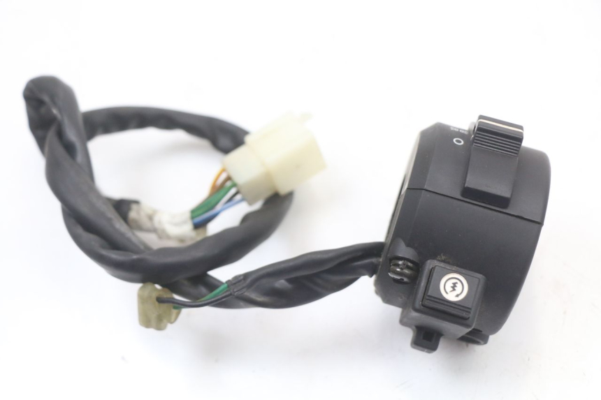 photo de CONMUTADOR DERECHA DAELIM A-FOUR 2T 50 (2005 - 2012) - Zoom estado de uso