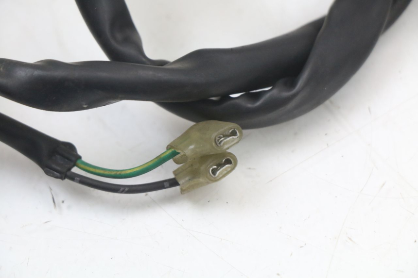 photo de CONMUTADOR DERECHA DAELIM A-FOUR 2T 50 (2005 - 2012) - Estado de la superficie y material