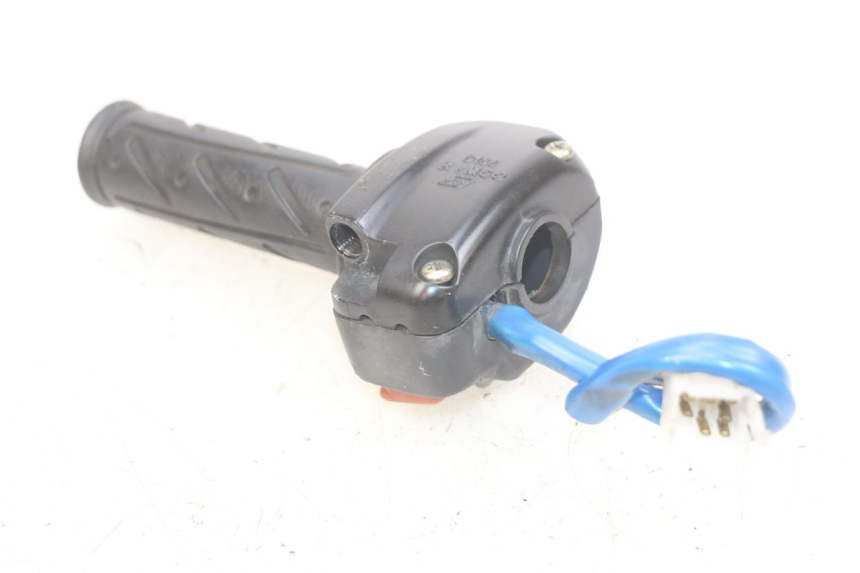 photo de INTERRUPTOR DERECHO KYMCO AGILITY 4T 50 (2005 - 2018) - Vista general del producto