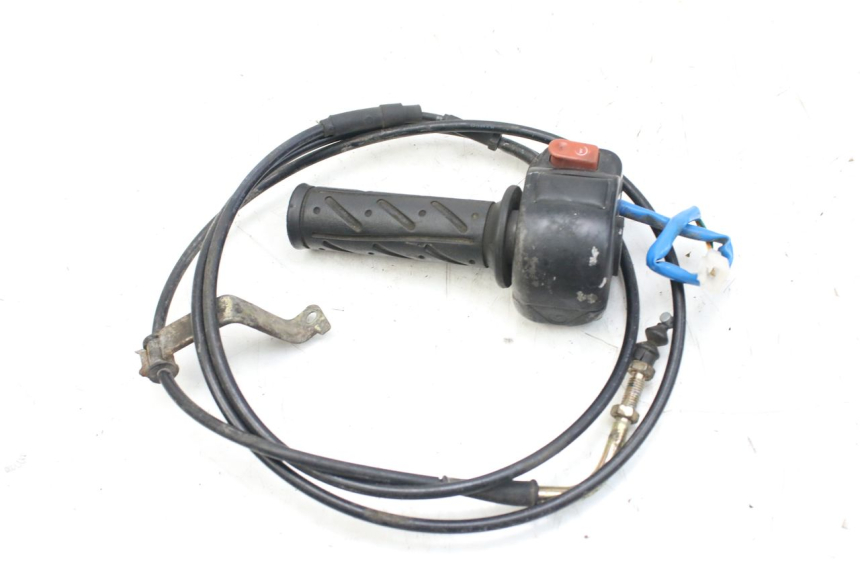 photo de INTERRUPTOR DERECHO KYMCO AGILITY 4T 50 (2005 - 2018) - Primer plano técnico