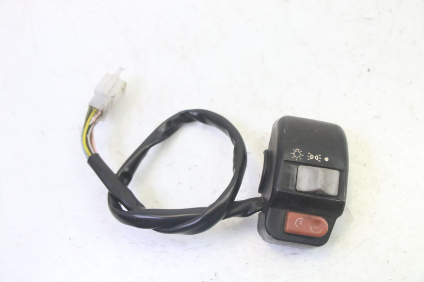 photo de INTERRUPTOR DERECHO KYMCO AGILITY NAKED RENOUVO 2T 50 (2011 - 2018) - Vista principal