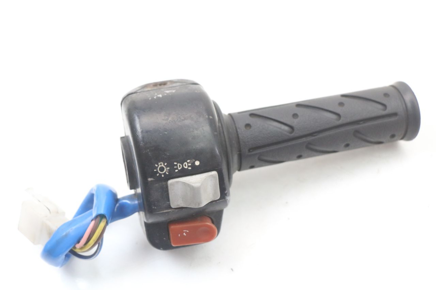 photo de CONMUTADOR DERECHA KYMCO AGILITY PREMIUM 50 (2007 - 2010) - Vista principal