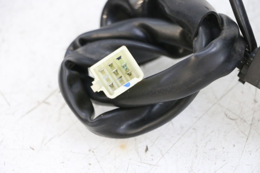 photo de CONMUTADOR DERECHA MAG POWER BOMBERS 4T 50 (2016 - 2026) - Marcados y referencias originales