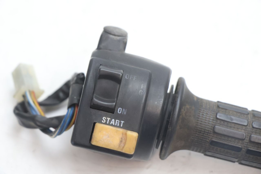 photo de CONMUTADOR DERECHA MBK BOOSTER SPIRIT 50 (1996 - 1999) - Detalle de la pieza