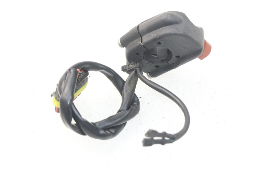 photo de CONMUTADOR DERECHA MV AGUSTA BRUTALE R WALLY 910 (2008 - 2008) - Otra perspectiva