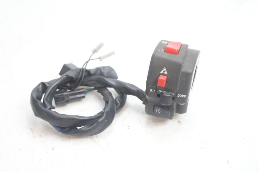 photo de CONMUTADOR DERECHA SUZUKI BURGMAN EXECUTIVE ABS 650 (2006 - 2012) - Vista principal