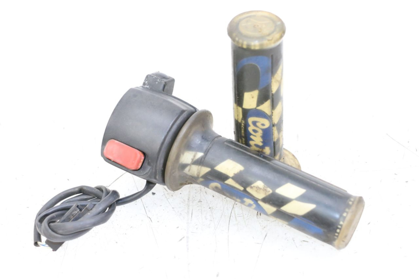 photo de CONMUTADOR DERECHA YAMAHA BW'S 50 (2004 - 2017) - Vista principal