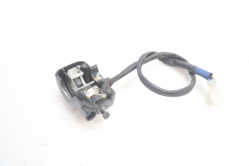 photo de INTERRUPTOR DERECHO YAMAHA BW'S BWS 125 (2010 - 2013) - Otra perspectiva
