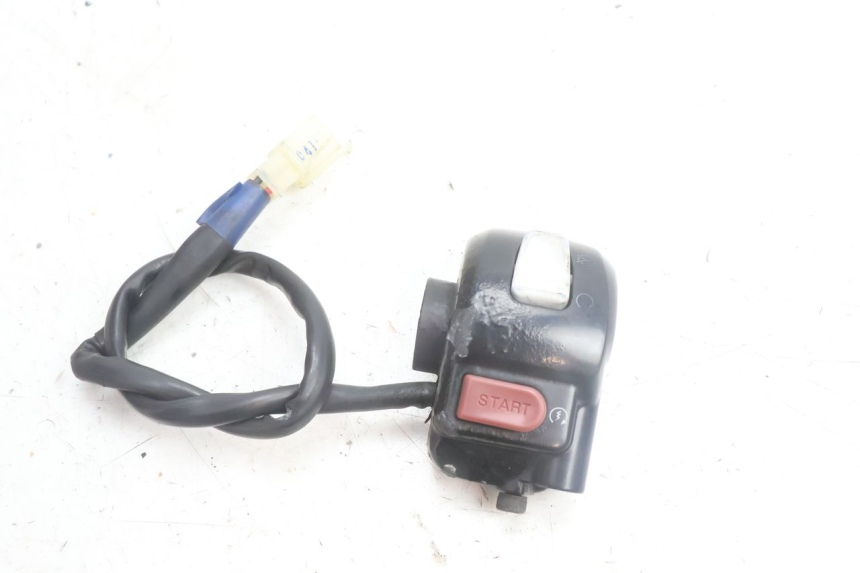 photo de INTERRUPTOR DERECHO YAMAHA BW'S BWS 125 (2010 - 2013) - Vista principal