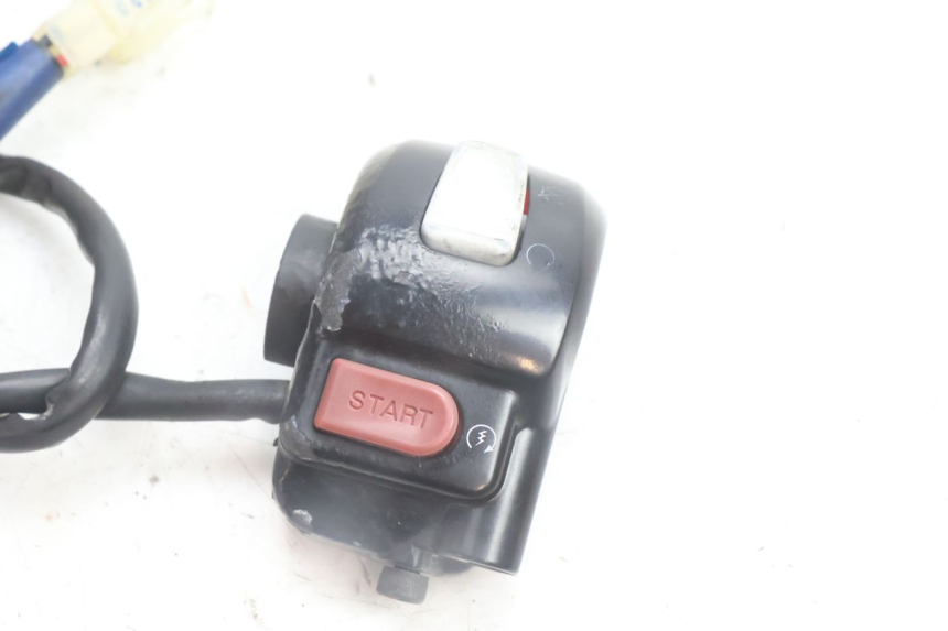 photo de INTERRUPTOR DERECHO YAMAHA BW'S BWS 125 (2010 - 2013) - Detalle de la pieza