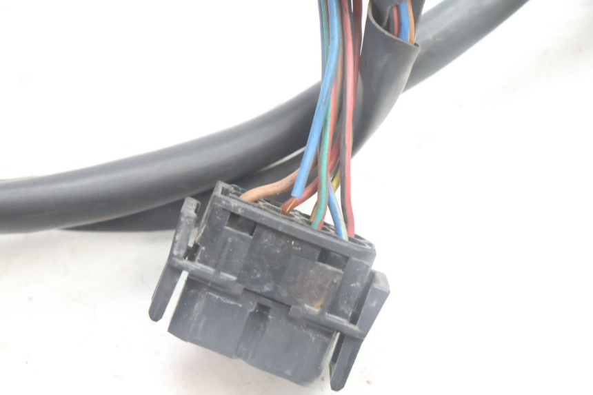 photo de INTERRUPTOR DERECHO BMW C1 125 (2000 - 2003) - Estado de la superficie y material