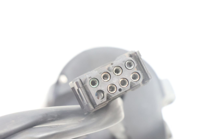 photo de INTERRUPTOR DERECHO BMW C1 125 (2000 - 2003) - Recambio usado revisado