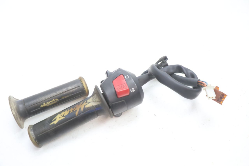 photo de CONMUTADOR DERECHA HONDA CB F HORNET 600 (2005 - 2006) - Otra perspectiva