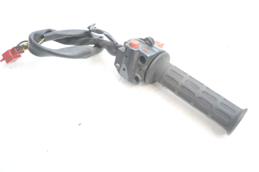 photo de CONMUTADOR DERECHA HONDA CB TWO FIFTY 250 (1991 - 2002) - Otra perspectiva
