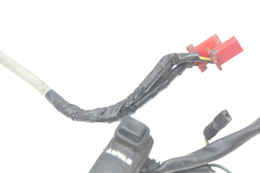 photo de INTERRUPTOR DERECHO HONDA CBR RR FIREBLADE 900 (1992 - 1994) - Vista general del producto