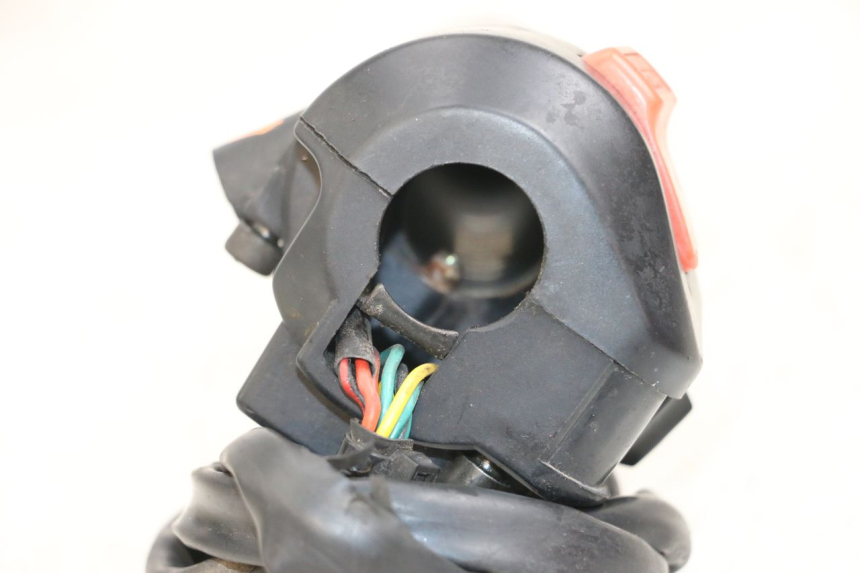 photo de CONMUTADOR DERECHA APRILIA CLASSIC 125 (1995 - 2001) - Zoom estado de uso