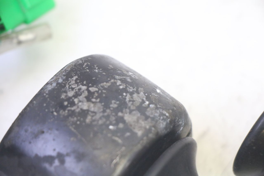 photo de INTERRUPTOR DERECHO SYM CROX 4T 50 (2016 - 2023) - Zoom estado de uso